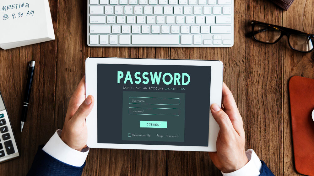 autenticación de correo electrónico mostrando la validación de encabezados DKIM, registros SPF y políticas DMARC